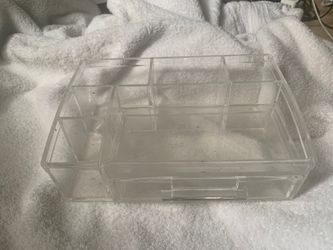 Makeup storage
