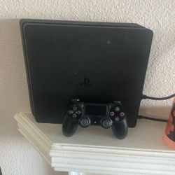 PS4 W/ 2 Controller And Games 