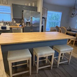 NEW in box！Bar Stool  set of 2， 