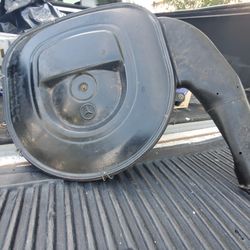 Mercedes SL 107 Body Style Air Cleaner Used
