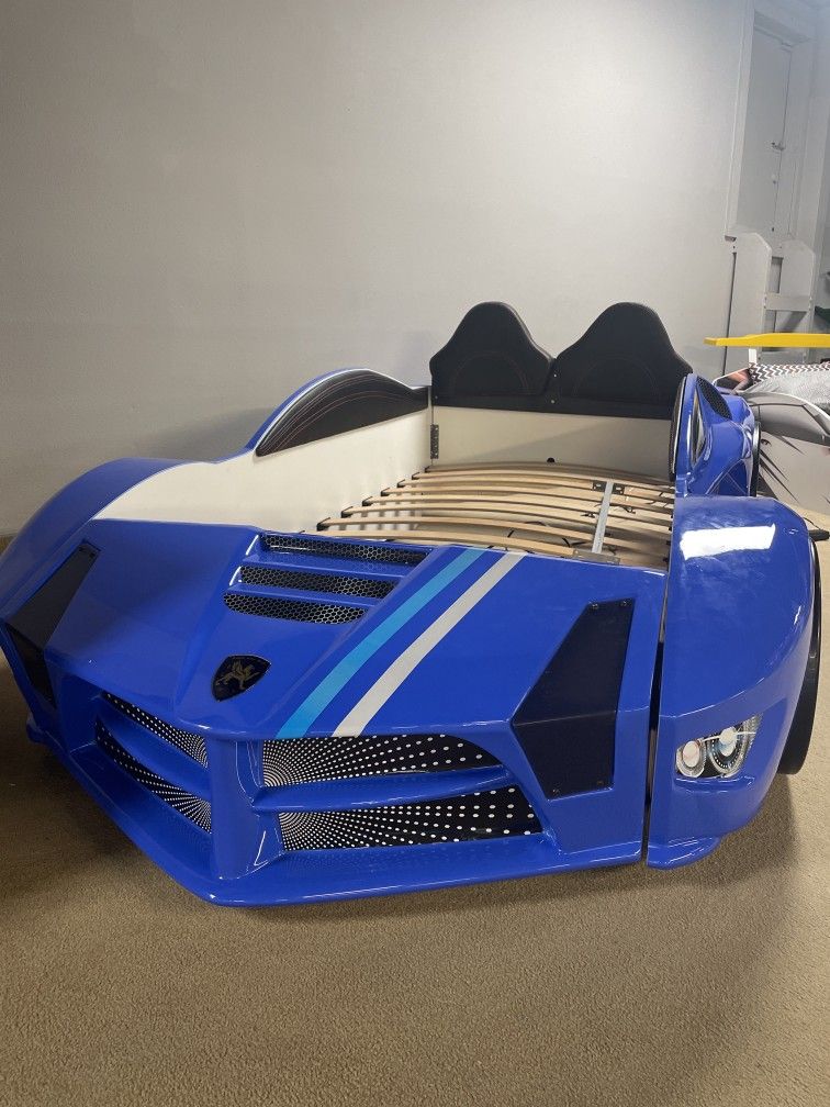 Thunder Carbed Blue Kid Bed / Mattress Included