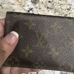 Louis Vuitton Card  & ID  Wallet 