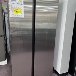 Refrigerator, 36’ wide Samsung Open Box Scratch Dents With Manufacturers Warranty 
