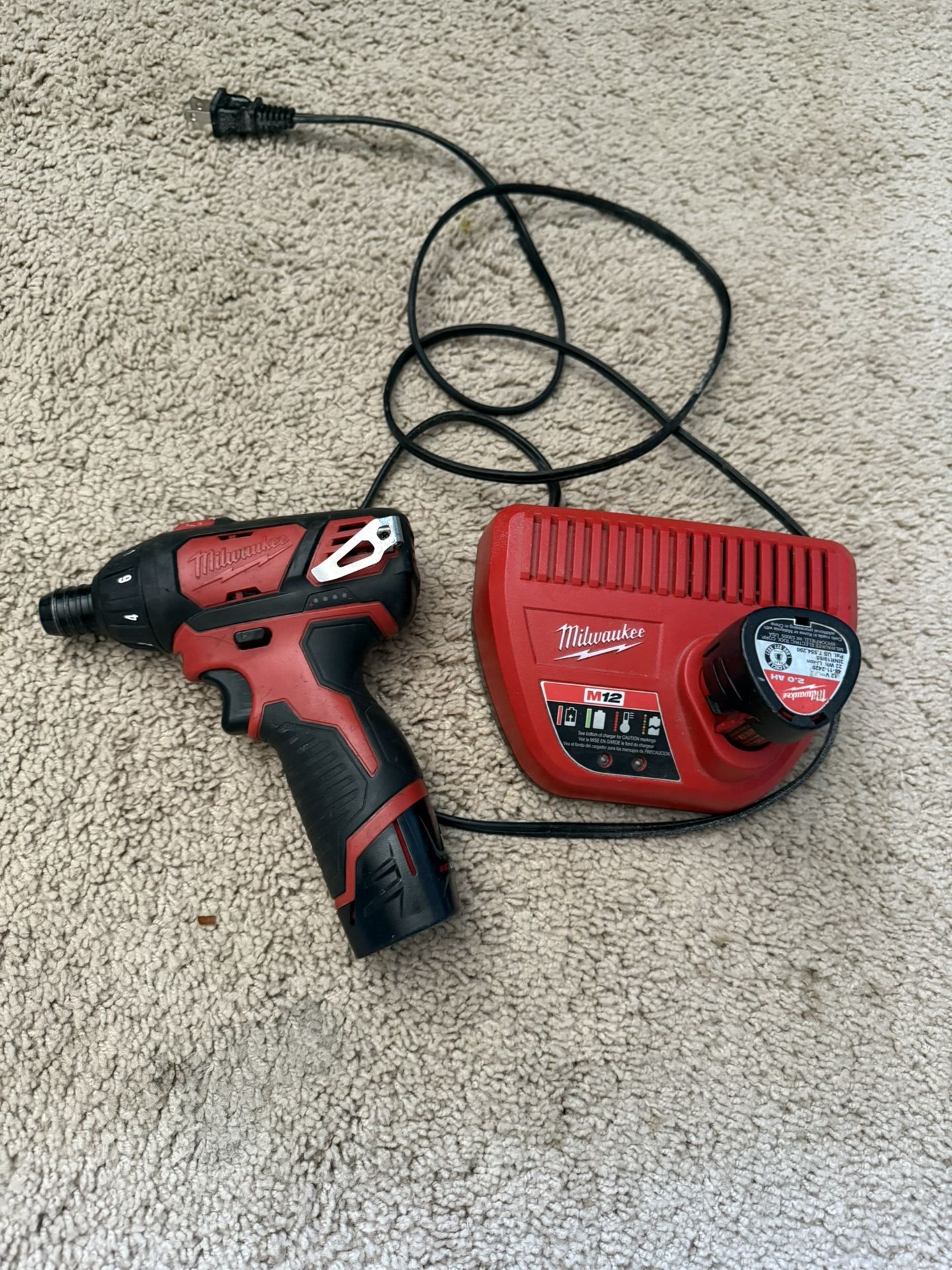 Milwaukee Hex Screwdriver