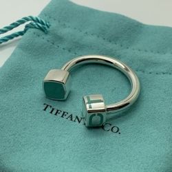 Tiffany Co Blue Enamel T & CO Key Chain Key Ring Sterling Pouch