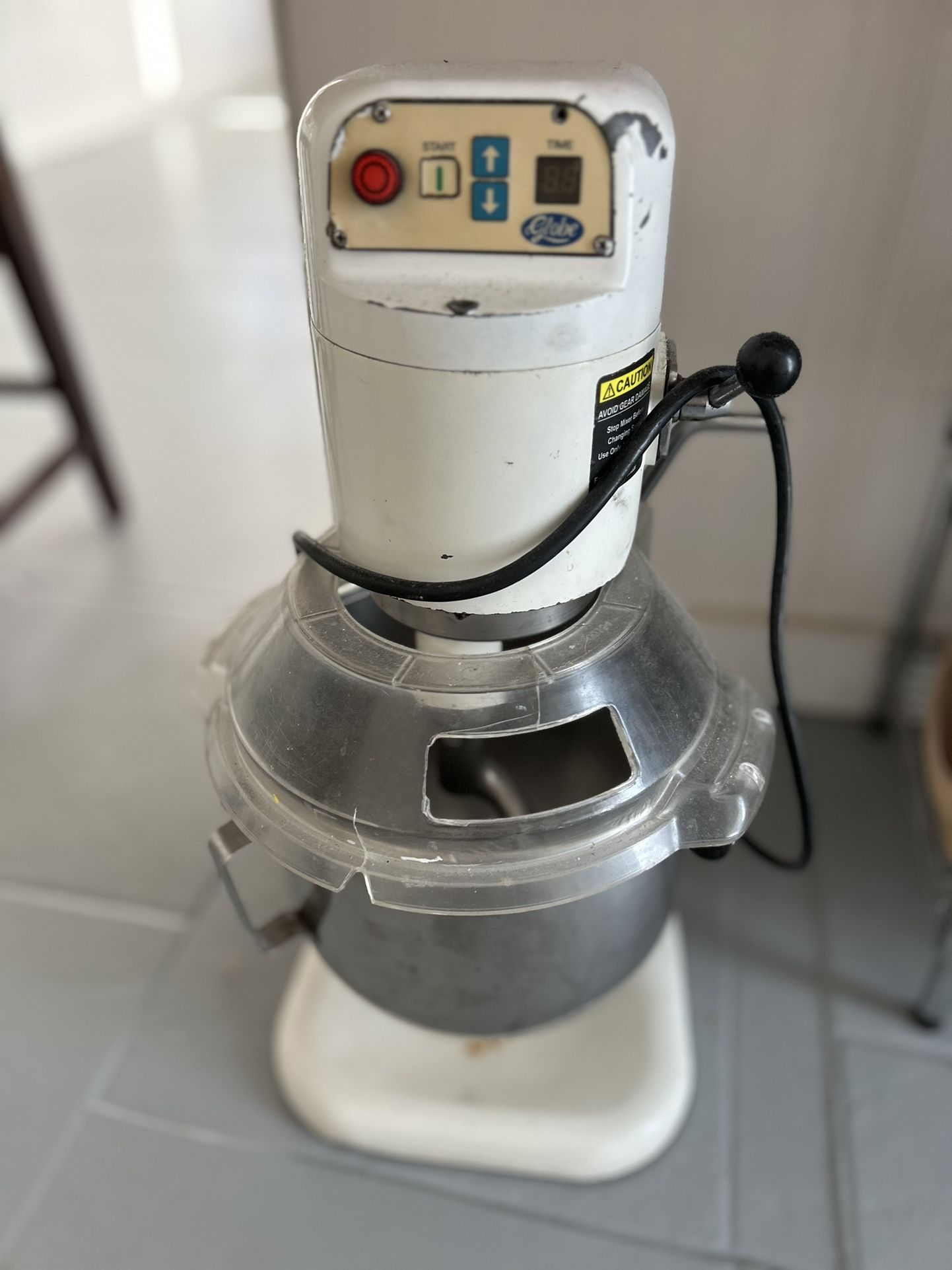 Globe Sp8 8qt Mixer