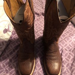Lucchese Boots