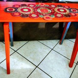Sofa/entry Table 