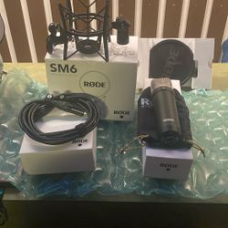 Rode NT1 Signature Series Condenser Microphone with SM6 Shockmount and Pop Filter - Black Certified Open Box