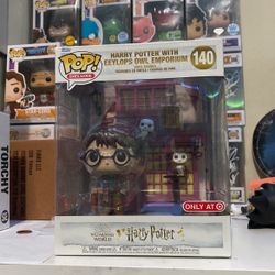 Harry Potter With Eeylops Owl Emporium Funko
