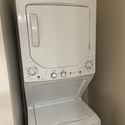 Whirlpool Washer&Dryer