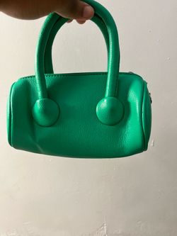 green small purse