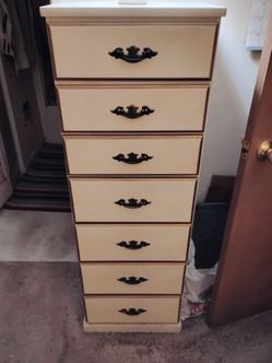 Skinny dresser with lamp