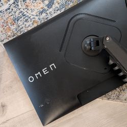 2, 27-inch Monitors and Monitor Mount/Stand - Like New