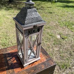 Lantern / Candle Holder