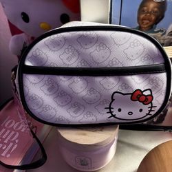 HELLO KITTY purse