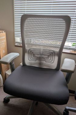 Haworth Zody Mesh Back Office Chair with Armrests