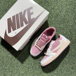 Air Jordan 1 x Travis Scott Pink