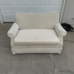 Small Couch Pull Out Twin