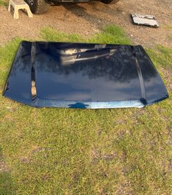2003 chevrolet silverado hood