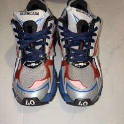 Balenciaga Runner size 40