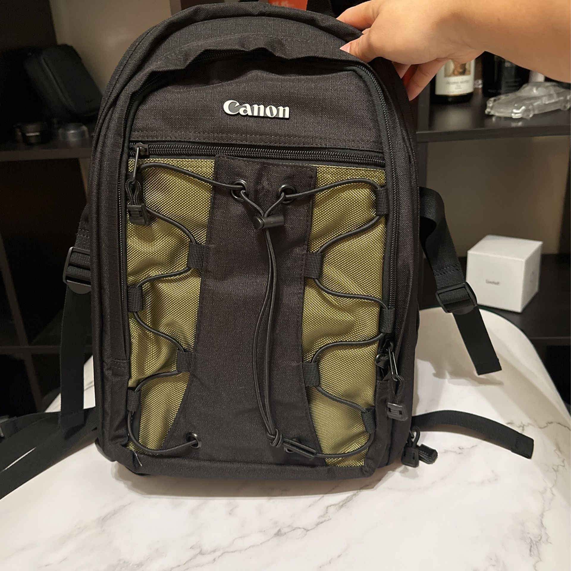 Canon Deluxe Backpack