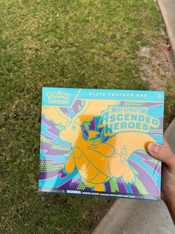 Pokémon TCG Mega Evolution Ascended Heroes Elite Trainer Box