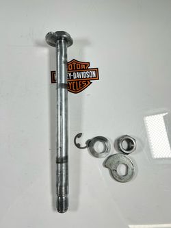 2018 Harley-Davidson Street Glide Special FLHXS OEM Rear Axle Bolt Kit 43000213.FREE SHIPPING . SM9KNT0443