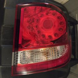 Right- Mopar Lamp 
