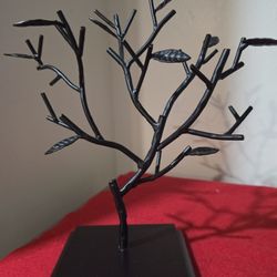 Black Metal Tree Jewelry Holder used for Organizing and Displaying Necklaces, Bracelets, and Rings,