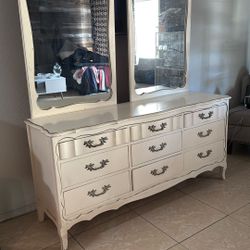 Antique Wooden table with 2 mirrors 