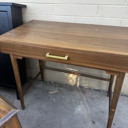 Modern Desk