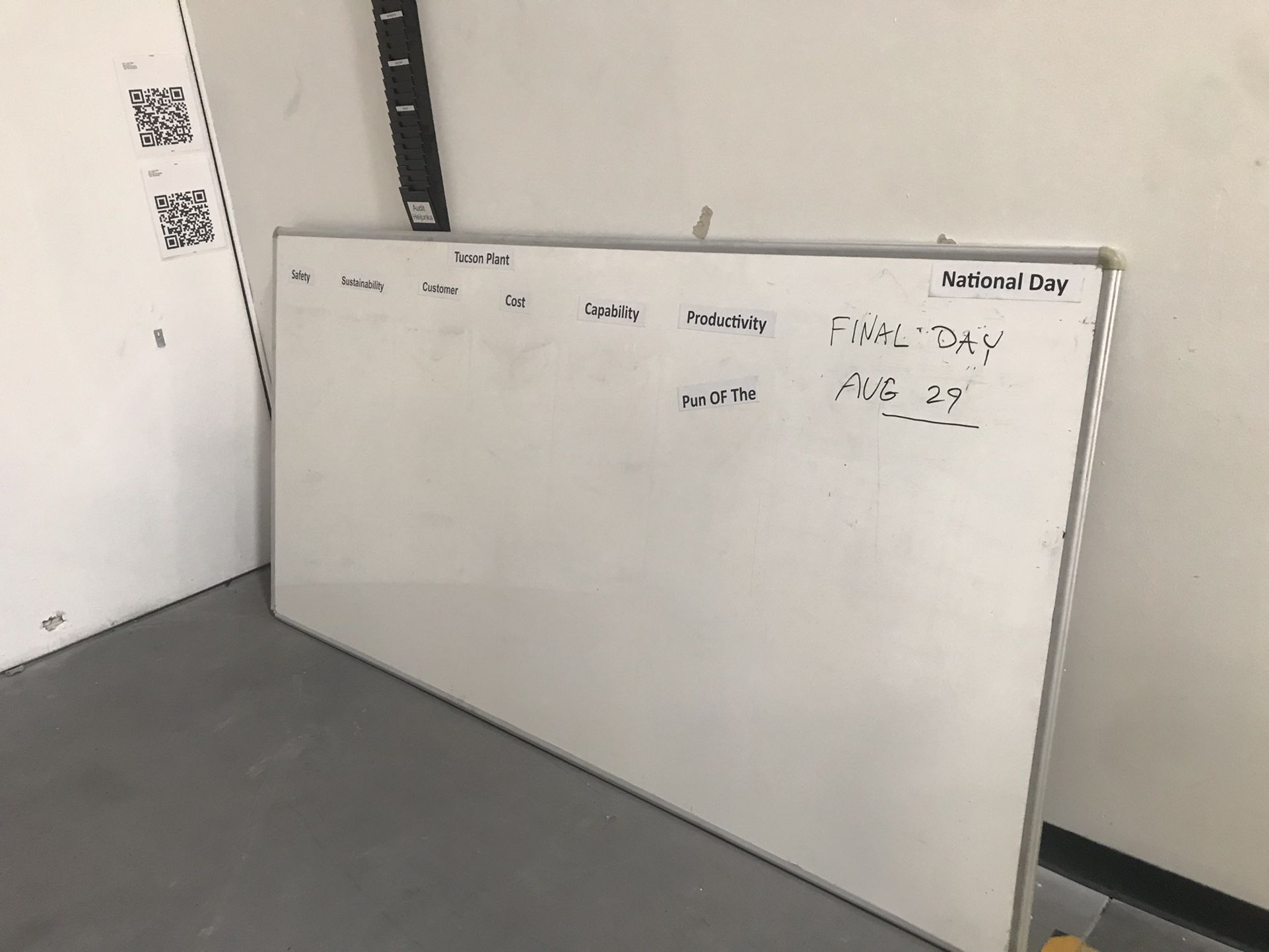 Eraser Board For Sale 4 X 8 Verlie Good Condition $125 With Markers