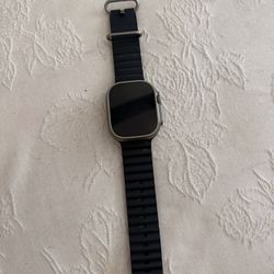 Apple Watch Ultra 1 (excellent condition)