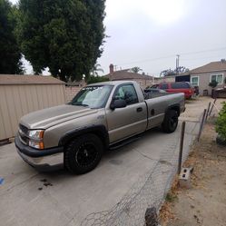 4.500 Cash. Tel (contact info removed)