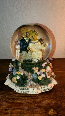 Musical Globe Boyd's Bear