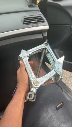 Car jack
