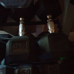 Like Brand New Two 35 Pound Rubber Hex Dumbbells Great Condition