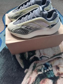 Yeezy 700