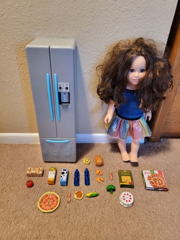 Fridge For Dolls In Great Condition Doesn't Come With The Doll