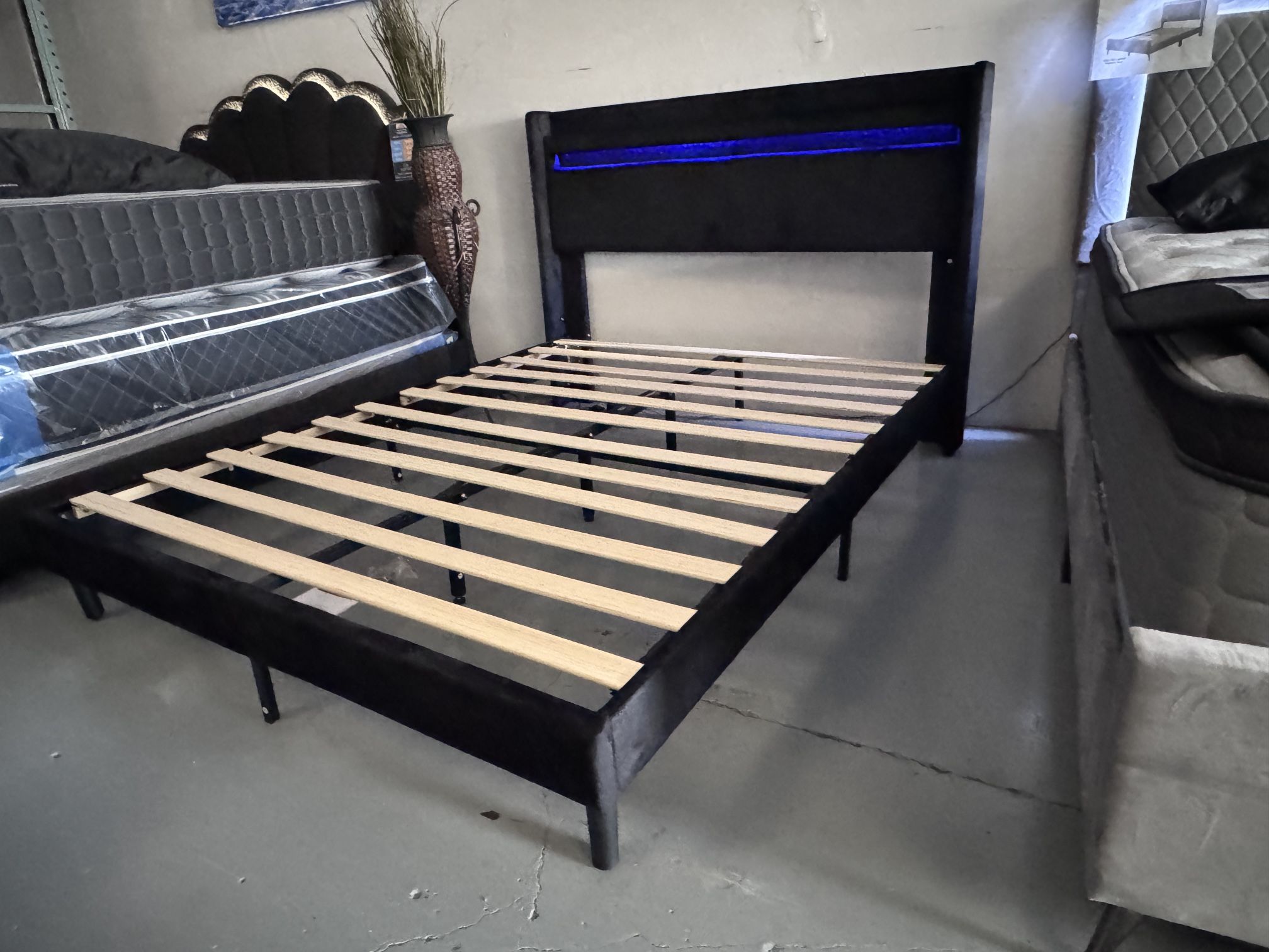 Queen Lighted LED Multicolor Platform Bed Frames - Brand New !!