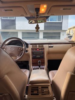 2001 Mercedes e320