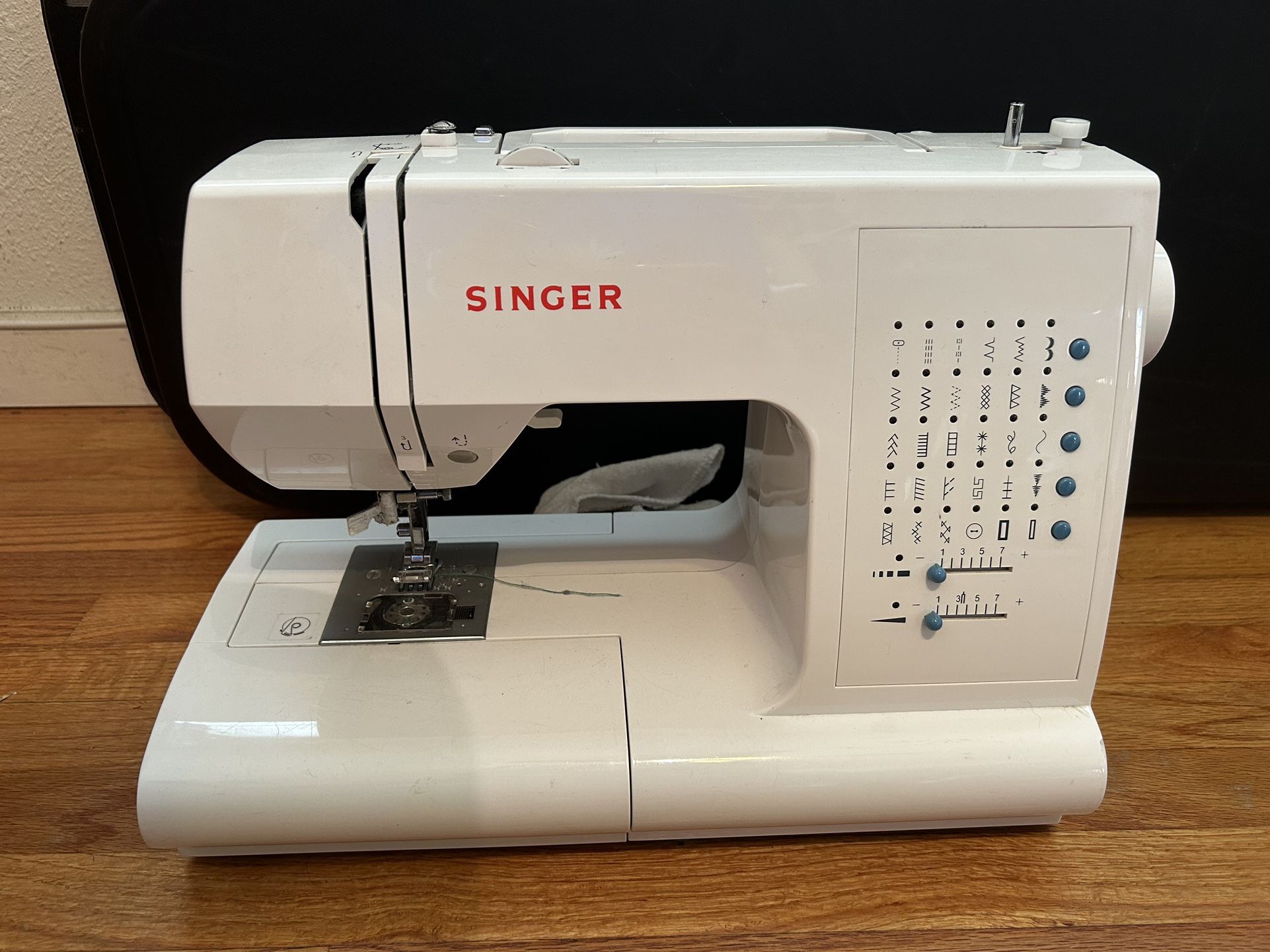 Singer 7462 sewing machine !