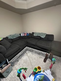 Sectional couch