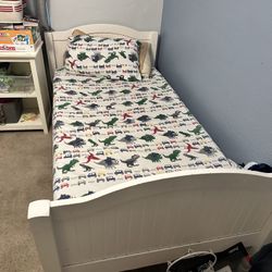 Pottery Barn Twin Bed 