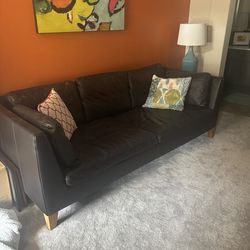 7 ft leather couch
