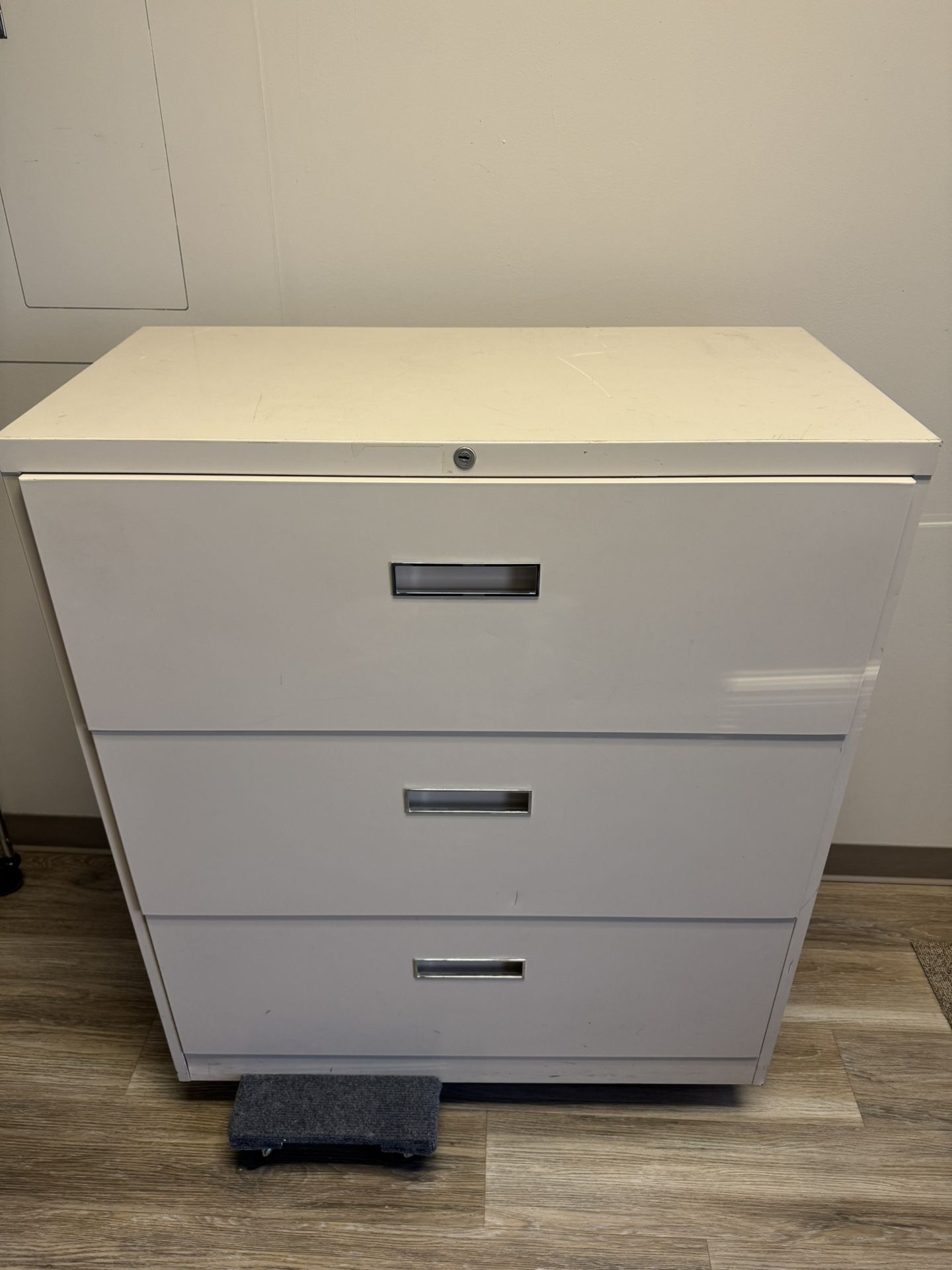 Free 3 Drawer Lateral Filing Cabinet