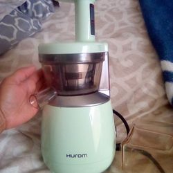 Hurom (Juicer)