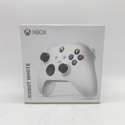New Microsoft Xbox Series X|S Wireless Controller Robot White 1914