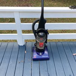 Bissell Vaccum Cleaner